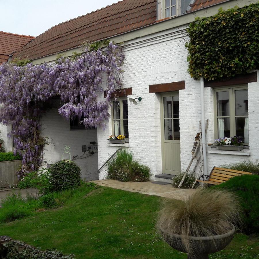 L'Atterrissage Bed & Breakfast Santes Dış mekan fotoğraf