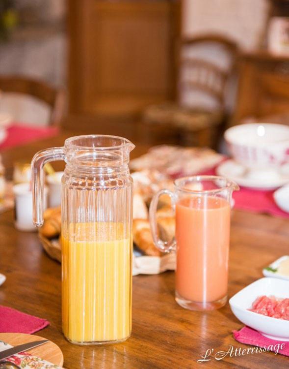 L'Atterrissage Bed & Breakfast Santes Dış mekan fotoğraf