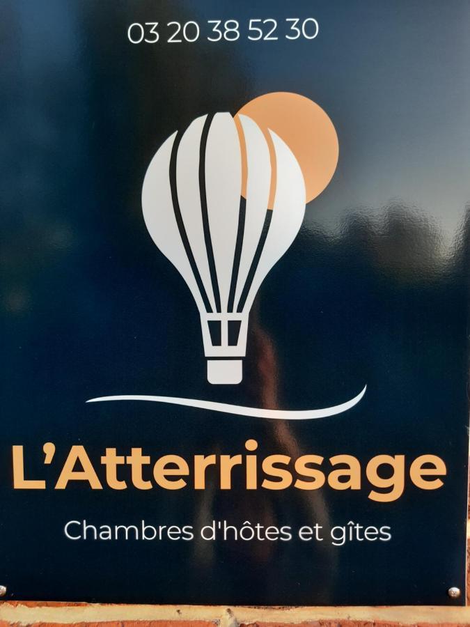 L'Atterrissage Bed & Breakfast Santes Dış mekan fotoğraf